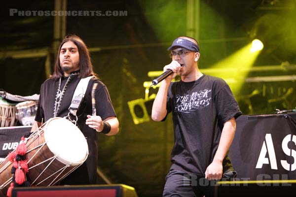 ASIAN DUB FOUNDATION - 2005-09-09 - LA COURNEUVE - Parc Departemental - Grande Scene - 